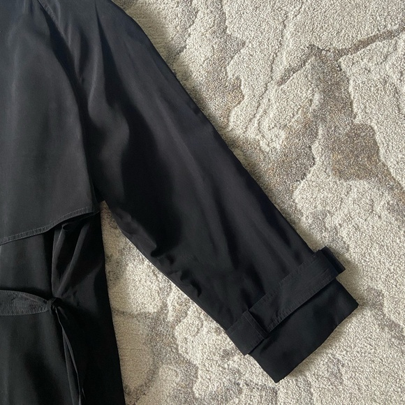 Elegant Black Trench Coat - Picture 13 of 15